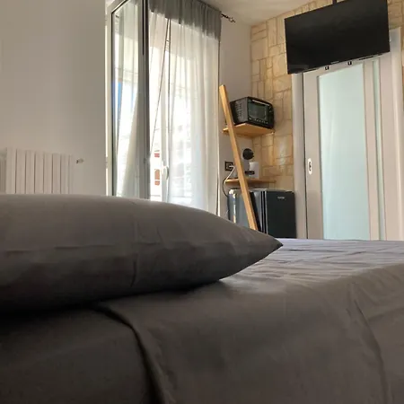 Wanderlust House