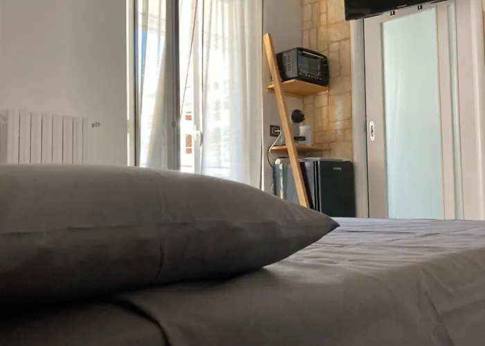 Wanderlust House